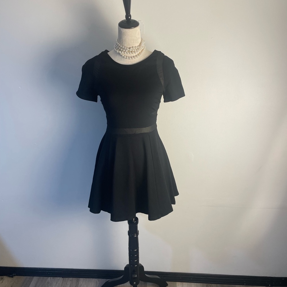Elegant Black Mini Dress